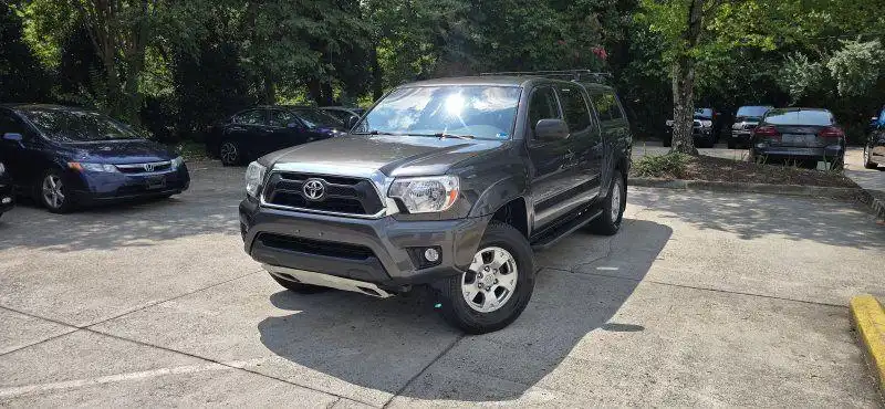2015 Toyota Tacoma 4x4 Doublecab V6 AT's photo