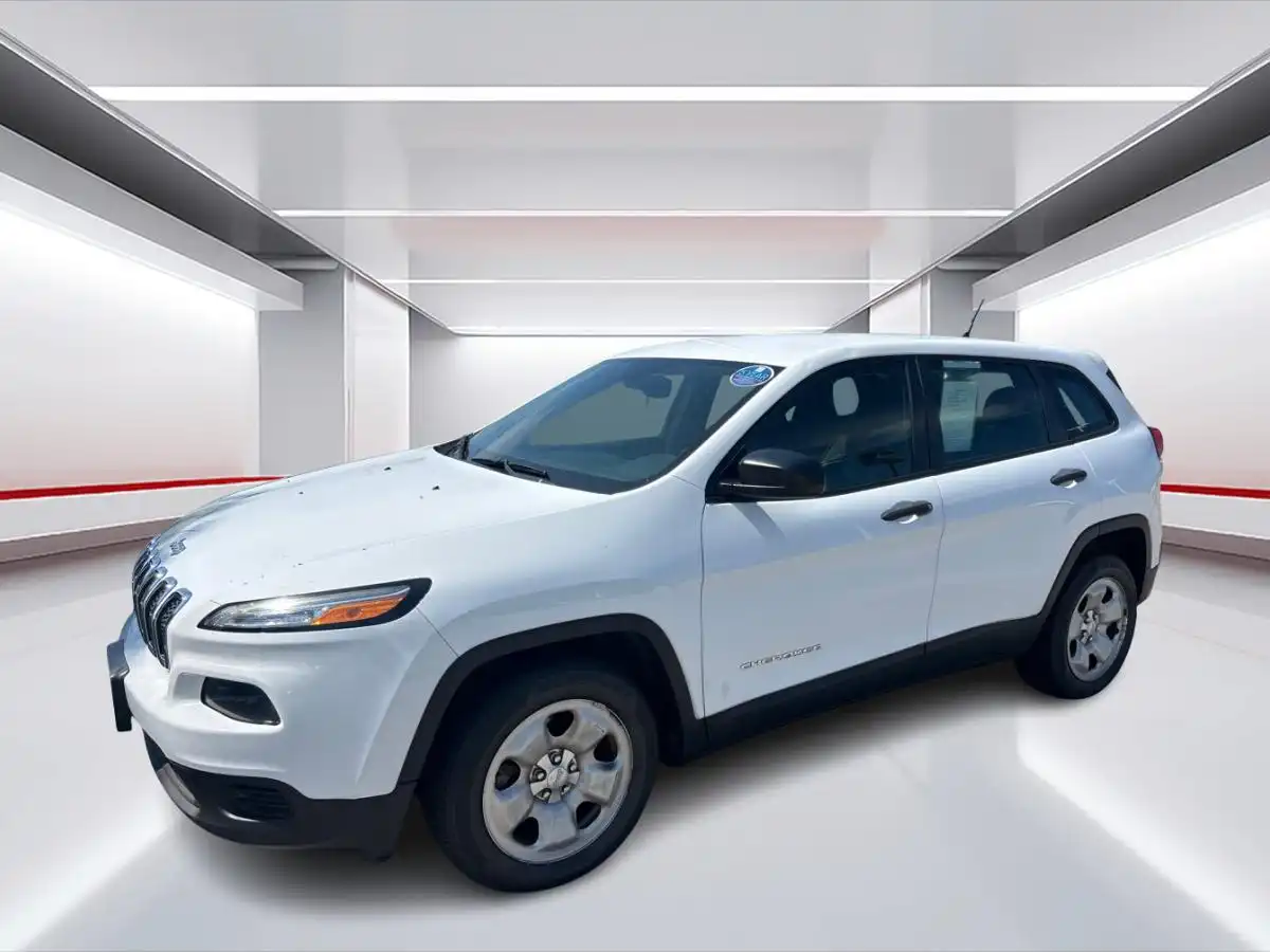 2014 Jeep Cherokee Sport's photo