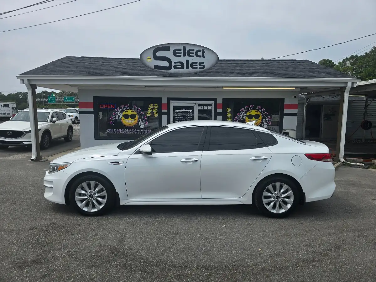 2016 Kia Optima EX AT photo 1