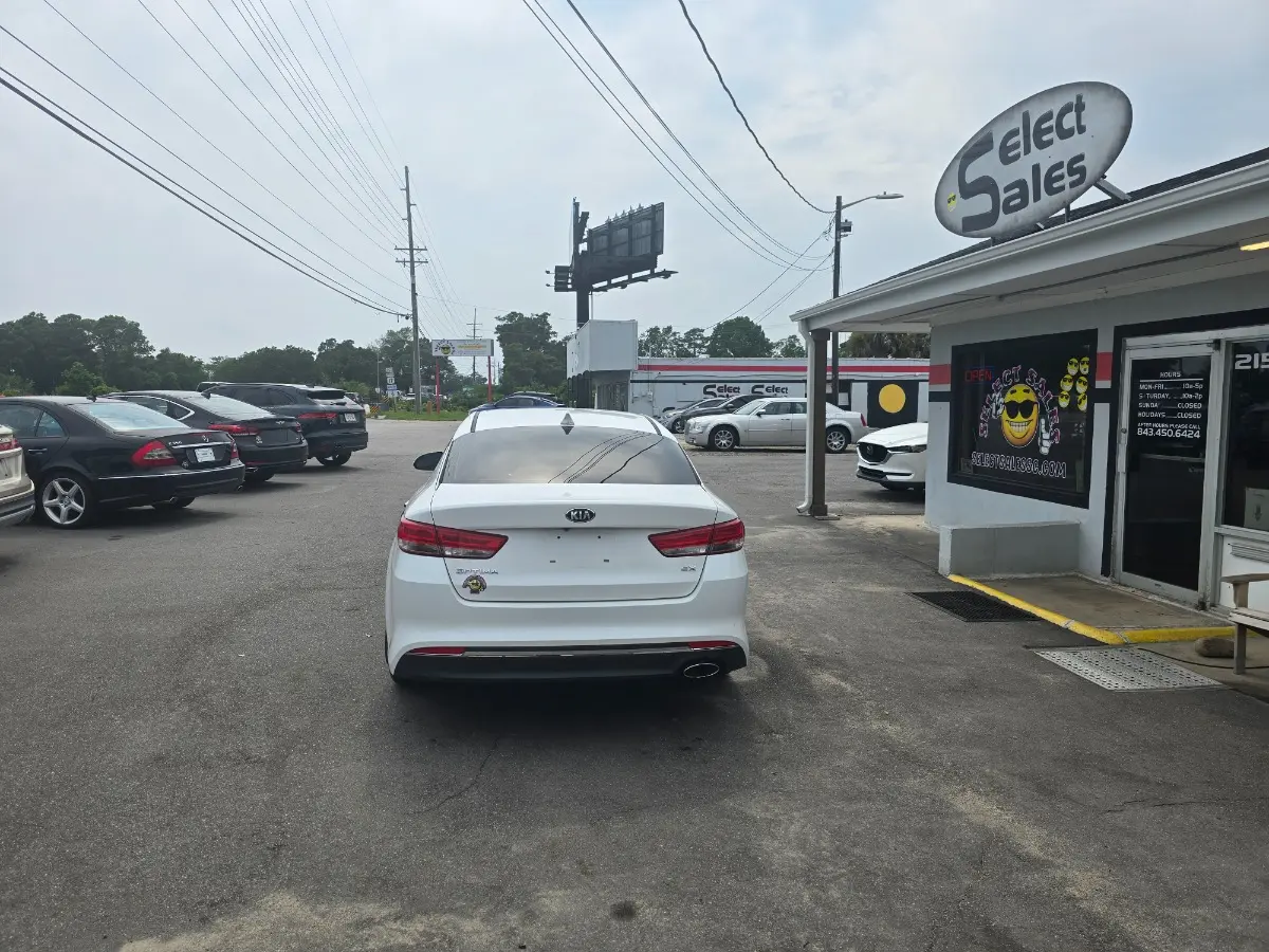 2016 Kia Optima EX AT photo 5