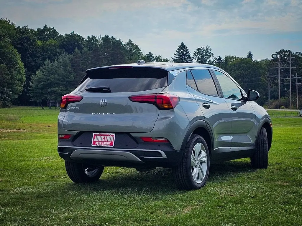 2026 Buick Encore GX Preferred AWD photo 3