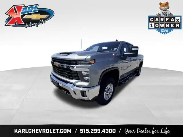 2024 Chevrolet Silverado HD LT 4WD Crew Cab Standard Box's photo