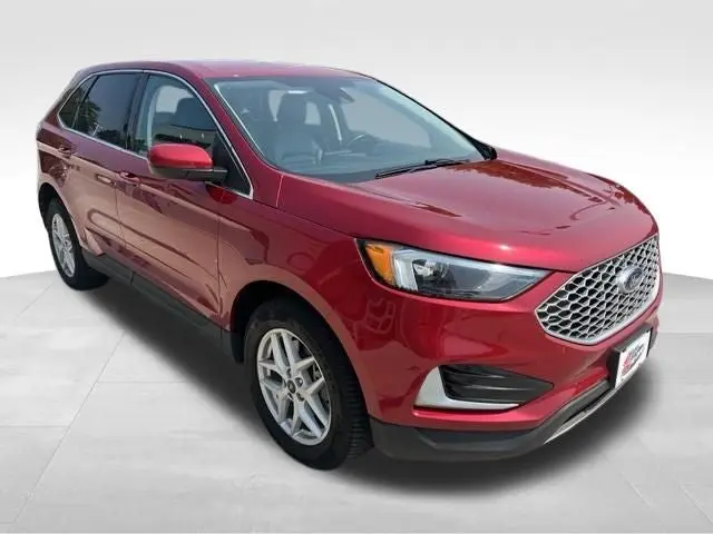 2023 Ford Edge SEL AWD photo 3