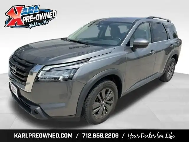 2022 Nissan Pathfinder SV 4WD's photo
