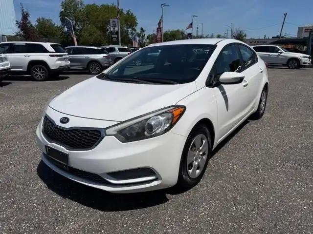 2014 Kia Forte LX AT's photo