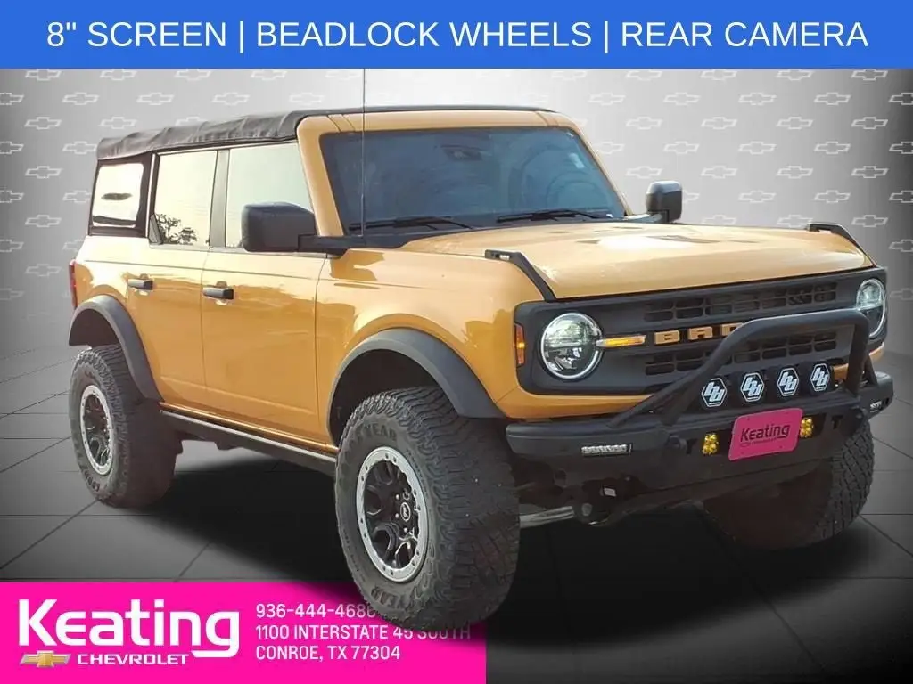 2022 Ford Bronco Base 4x4 photo 1