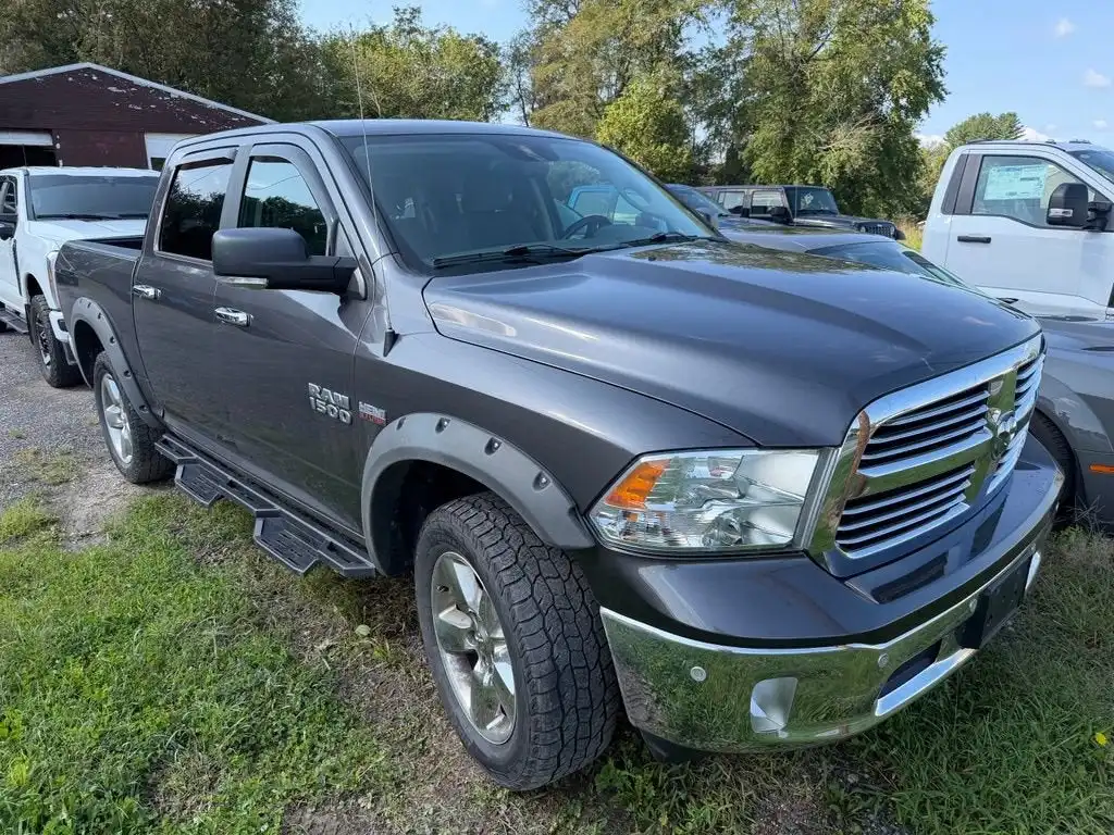 2018 RAM 1500 Big Horn 4WD Crew Cab 5'7's photo