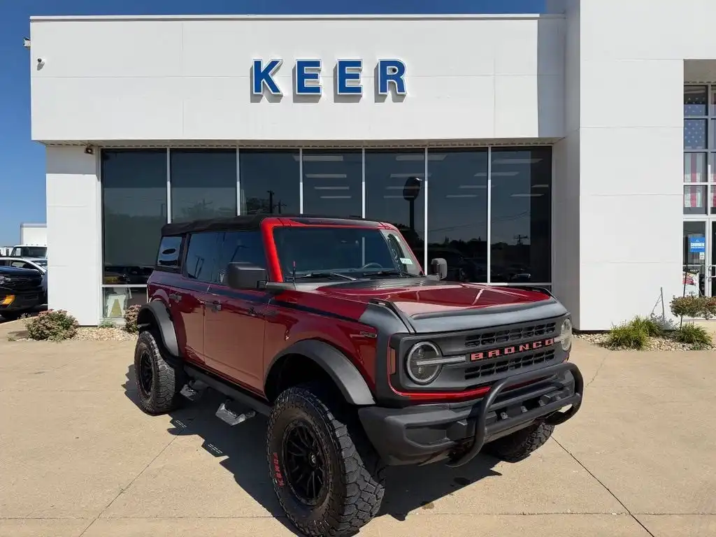 2022 Ford Bronco Base 4x4's photo