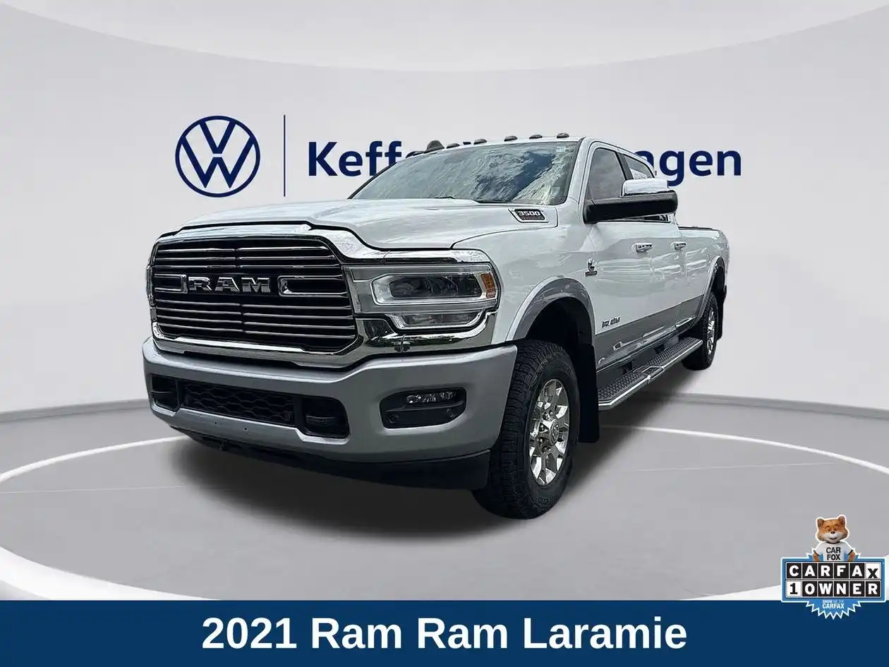 2021 RAM 3500 Laramie 4X4 Crew Cab LWB's photo