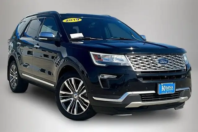 2019 Ford Explorer Platinum 4WD photo 1