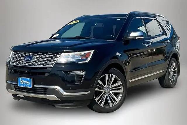 2019 Ford Explorer Platinum 4WD photo 3