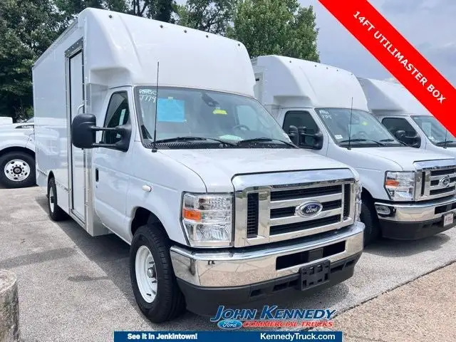 2024 Ford E-Series SRW E-350 Super Duty 158 in WB photo 1