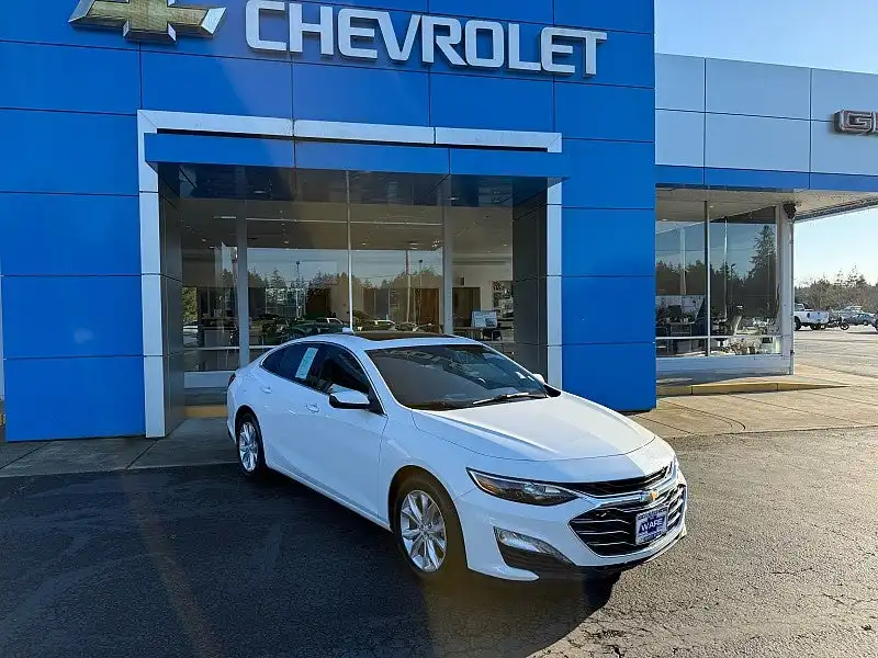 2024 Chevrolet Malibu 1LT's photo