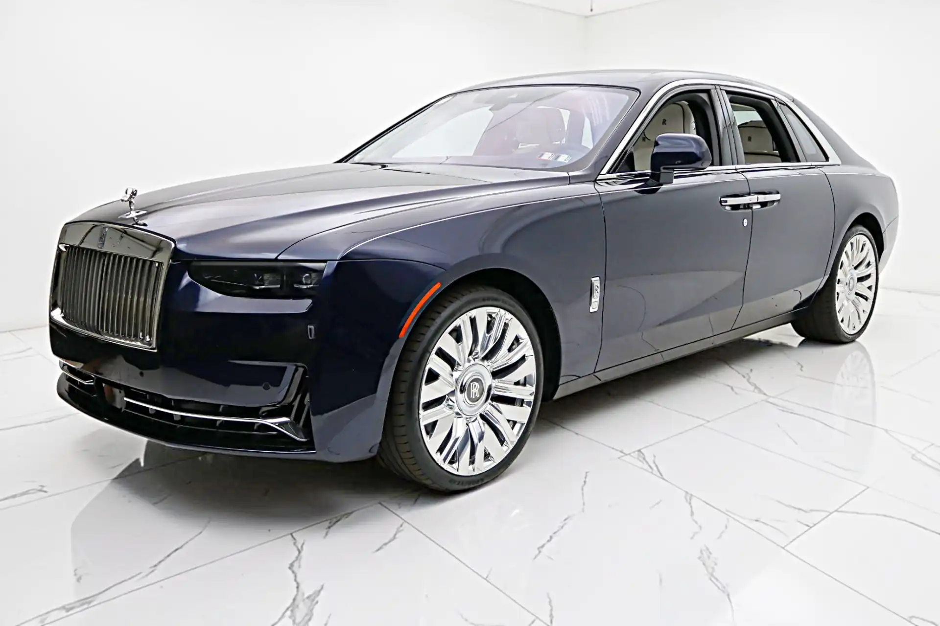 2025 Rolls-Royce Ghost Base's photo
