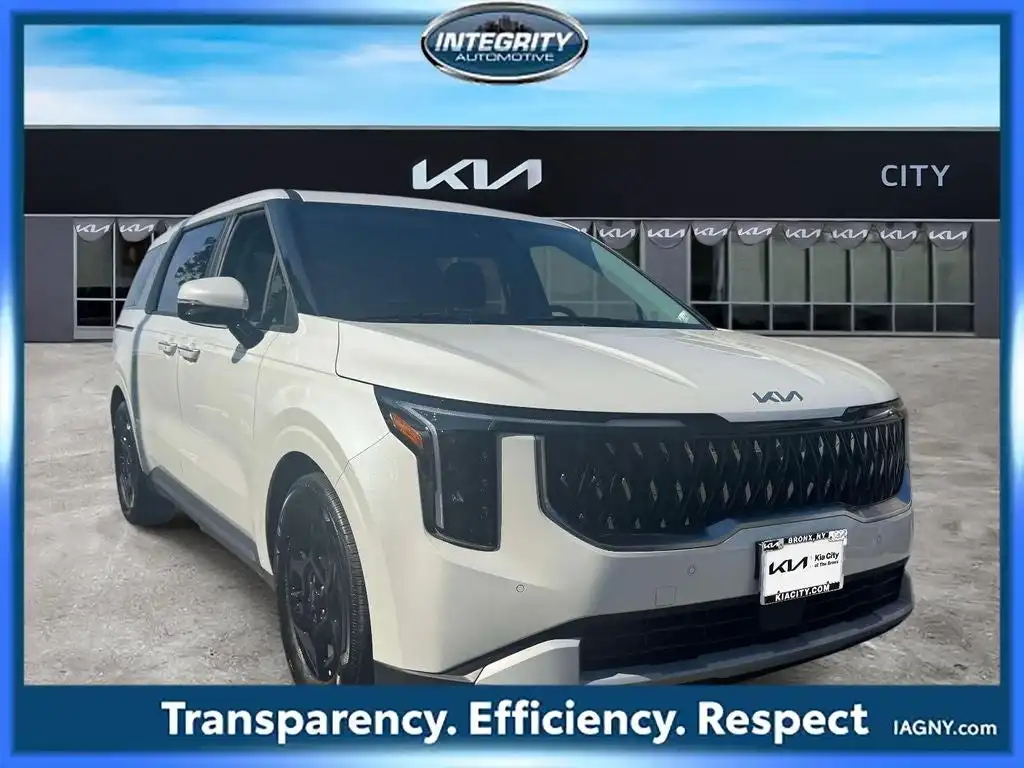 2026 Kia Sedona LXS's photo