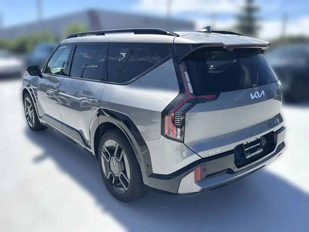 2024 Kia EV9 GT-Line AWD photo 5