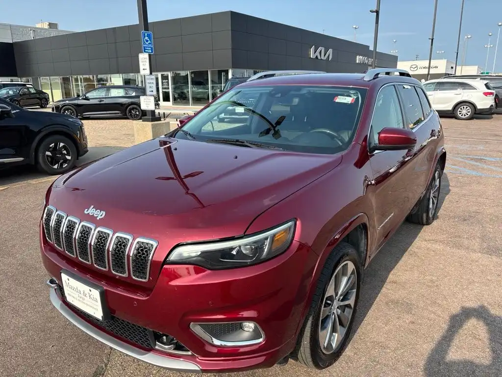 2019 Jeep Cherokee Overland 4X4's photo