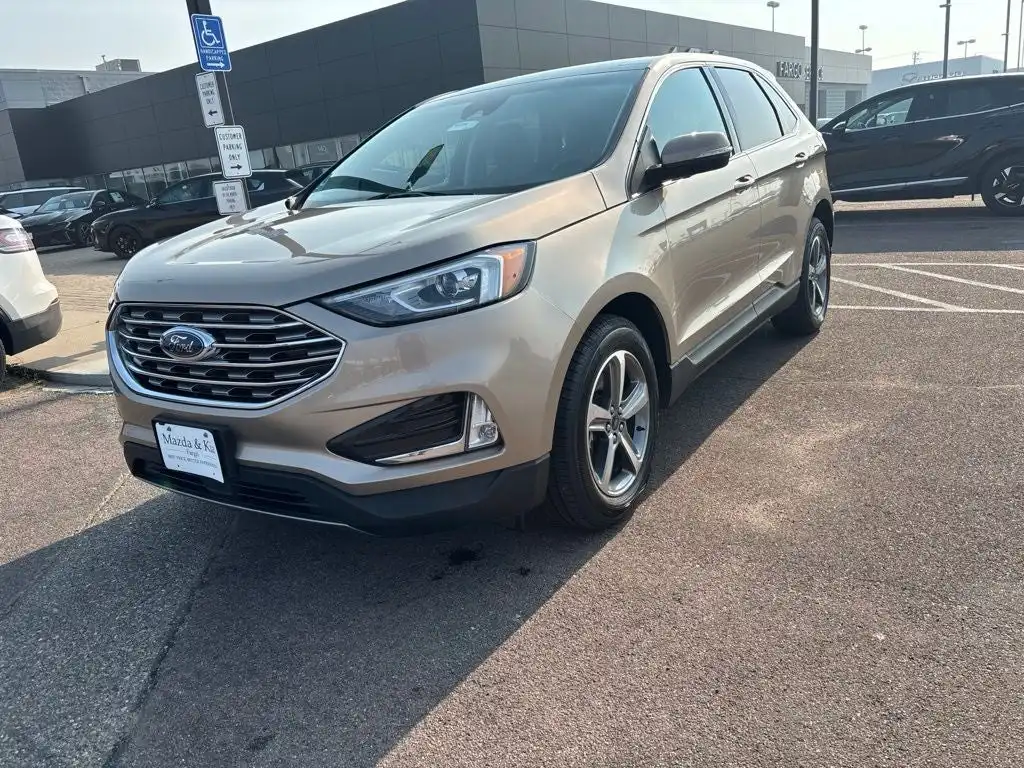 2020 Ford Edge SEL AWD's photo