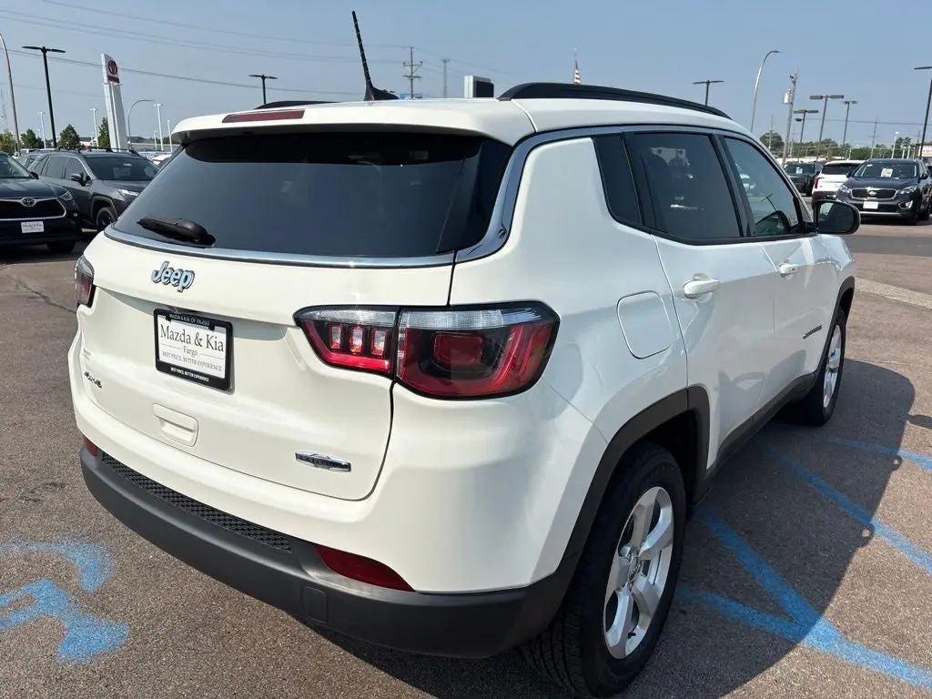 2018 Jeep Compass Latitude 4X4 photo 5