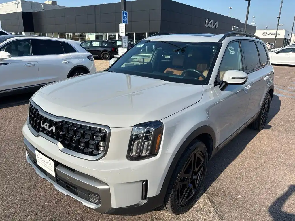 2023 Kia Telluride SX Prestige X-Line AWD's photo