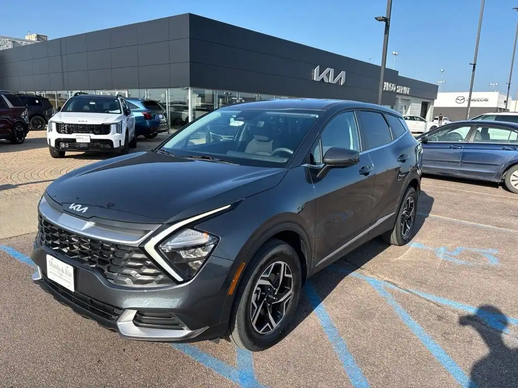 2023 Kia Sportage LX AWD Auto's photo