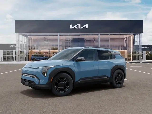 2027 Kia EV3 Base photo 3