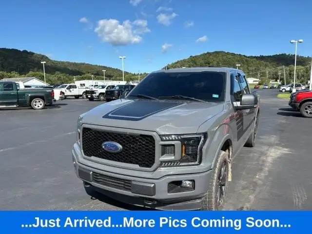 2020 Ford F-150 XLT 4WD SuperCrew 5-1/2' Box's photo