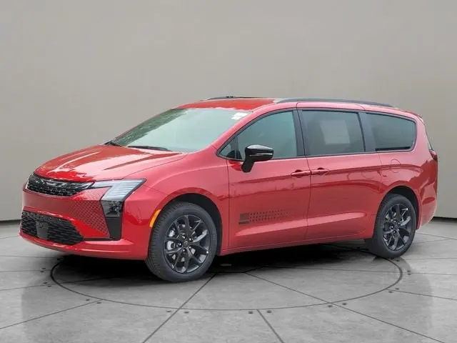 2027 Chrysler Pacifica Select AWD photo 3