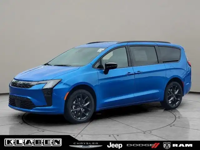 2027 Chrysler Pacifica Select AWD's photo