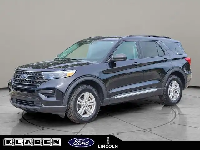 2023 Ford Explorer XLT 4WD's photo