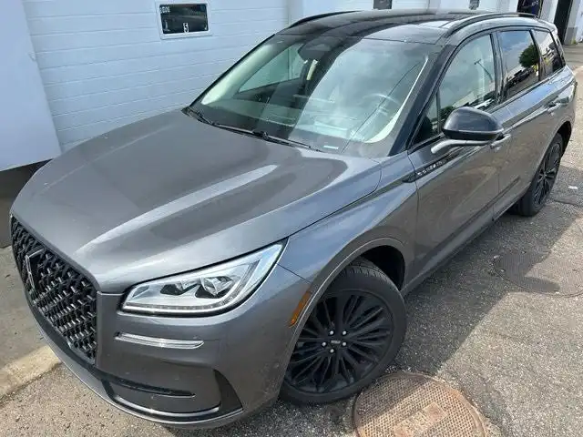 2023 Lincoln Corsair Reserve AWD's photo