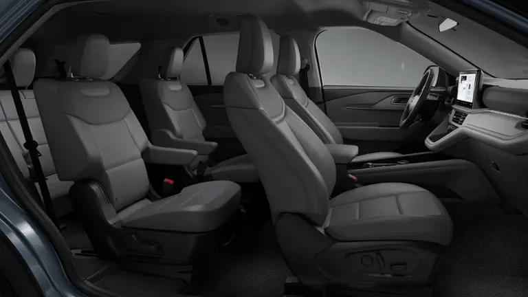 2026 Ford Explorer Active 4WD photo 5