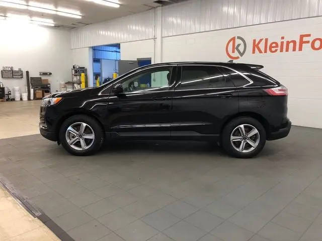 2023 Ford Edge SEL AWD photo 4