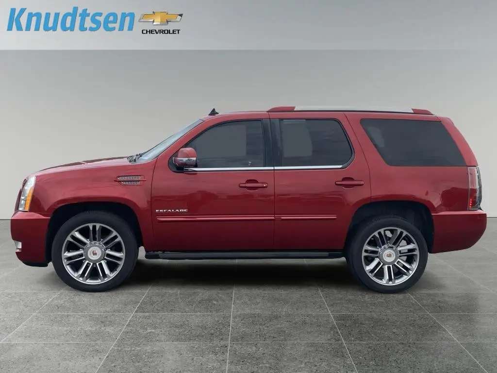 2013 Cadillac Escalade Premium AWD photo 4