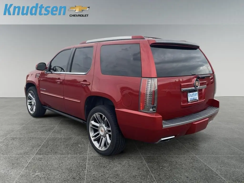2013 Cadillac Escalade Premium AWD photo 5