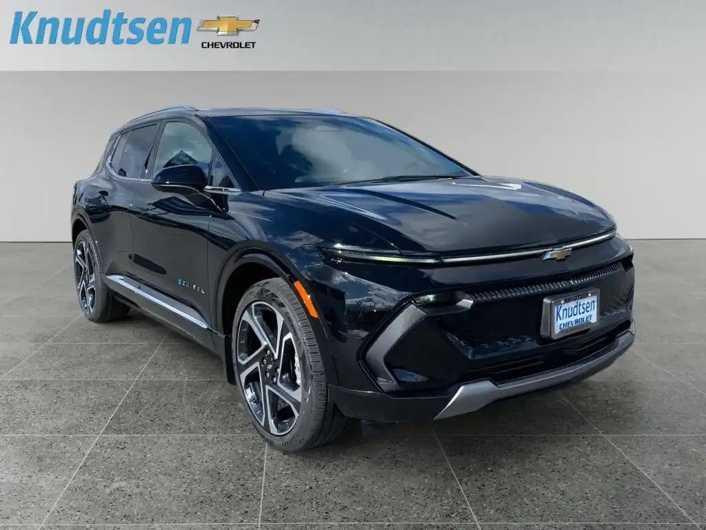 2026 Chevrolet Equinox EV 2LT eAWD's photo