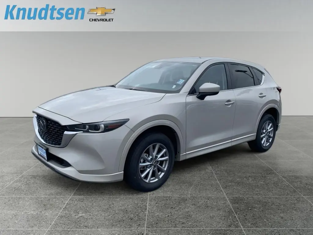 2025 Mazda CX-5 Preferred AWD Auto Package S photo 3