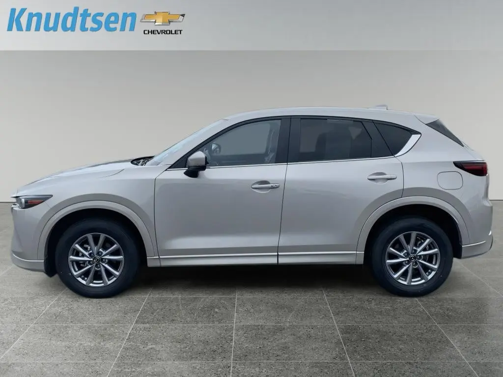 2025 Mazda CX-5 Preferred AWD Auto Package S photo 4