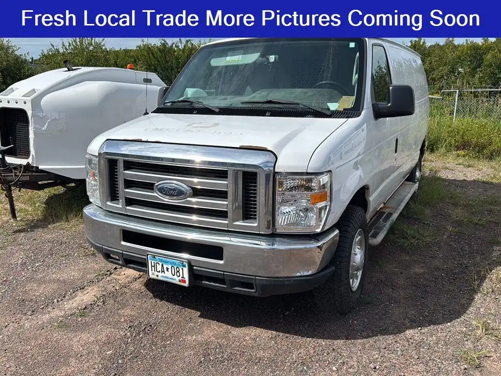 2013 Ford E-Series E-250 Van's photo