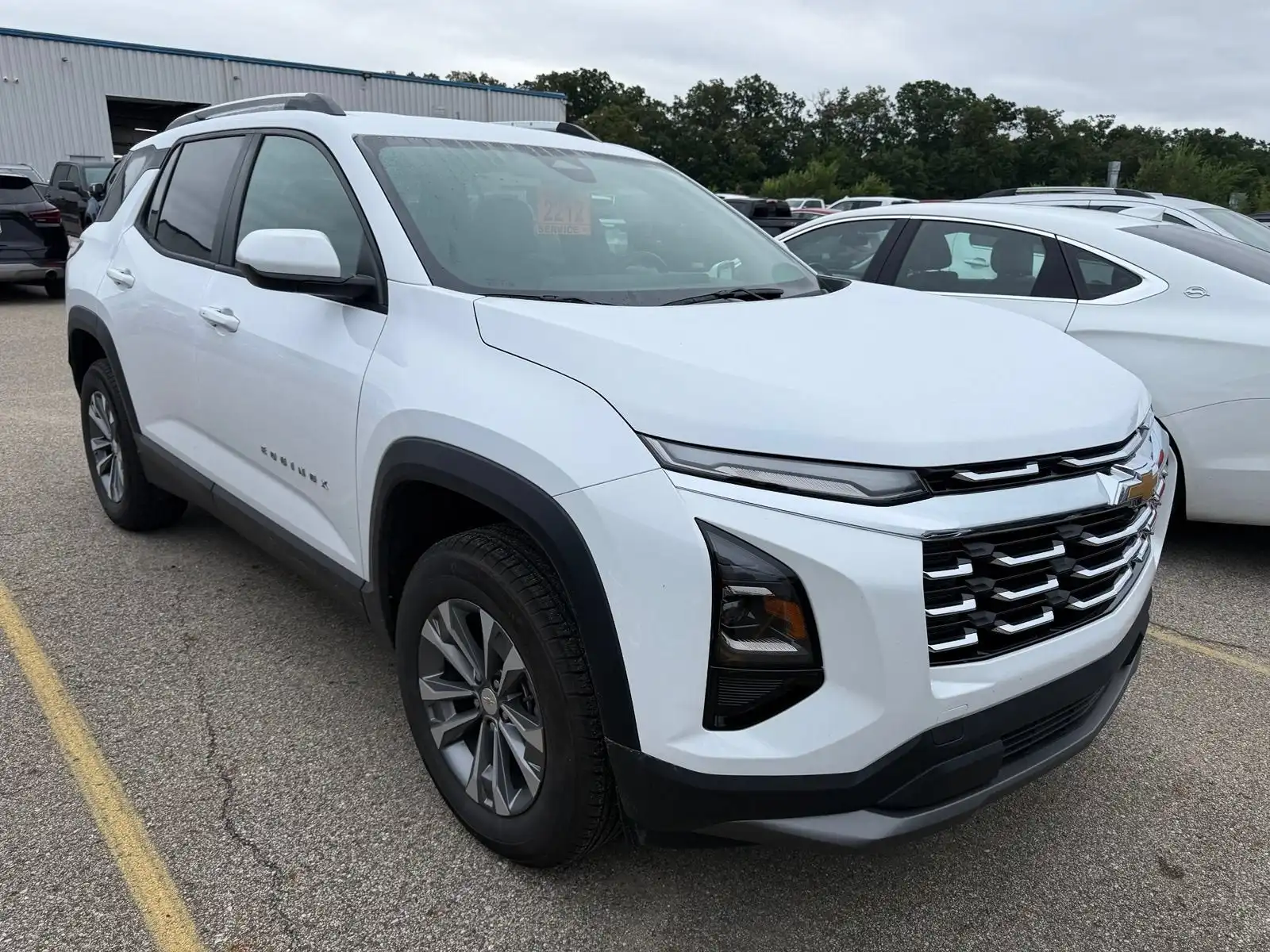 2025 Chevrolet Equinox 1.5T LT AWD's photo