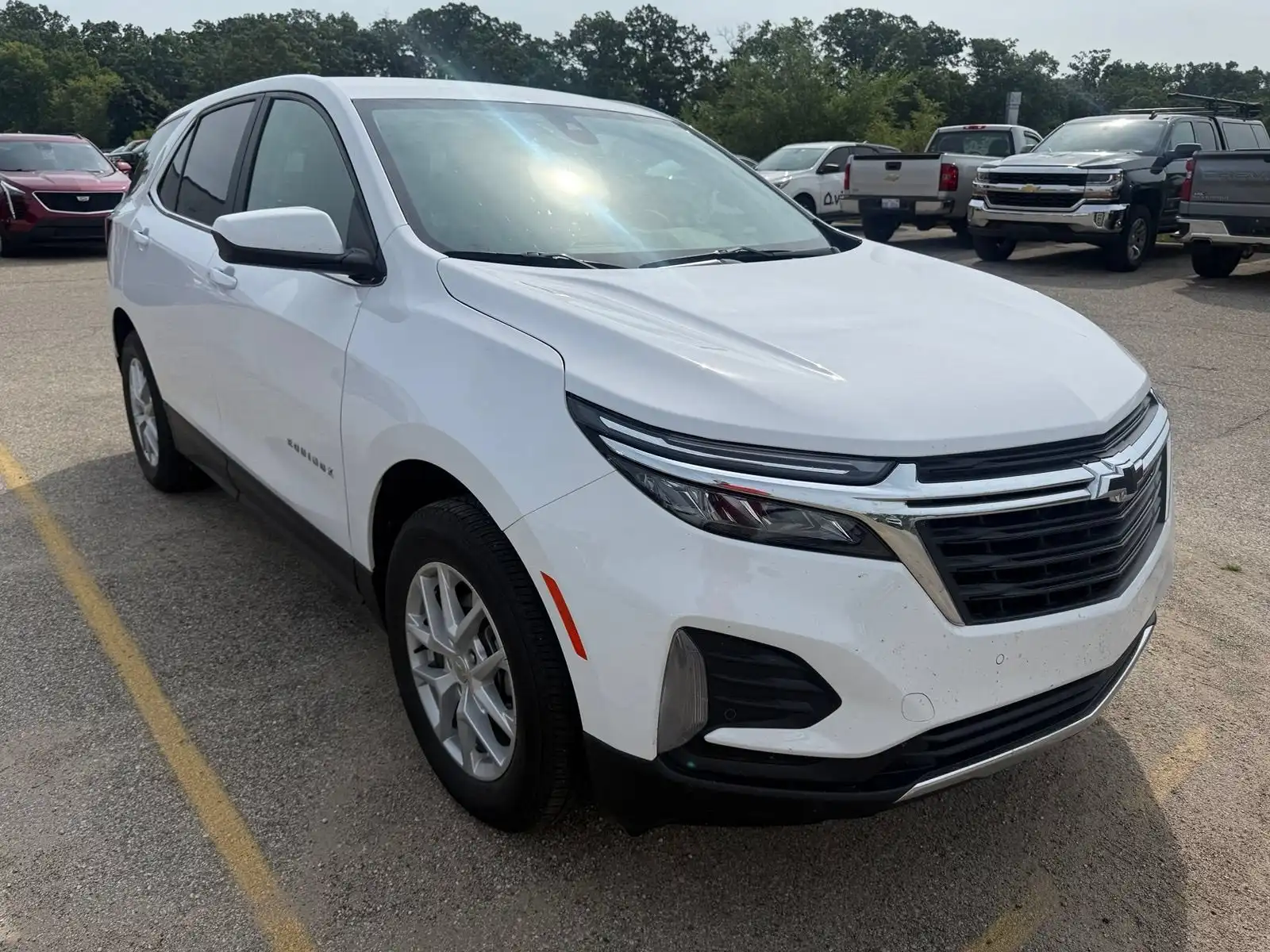 2024 Chevrolet Equinox AWD LT 1.5T's photo