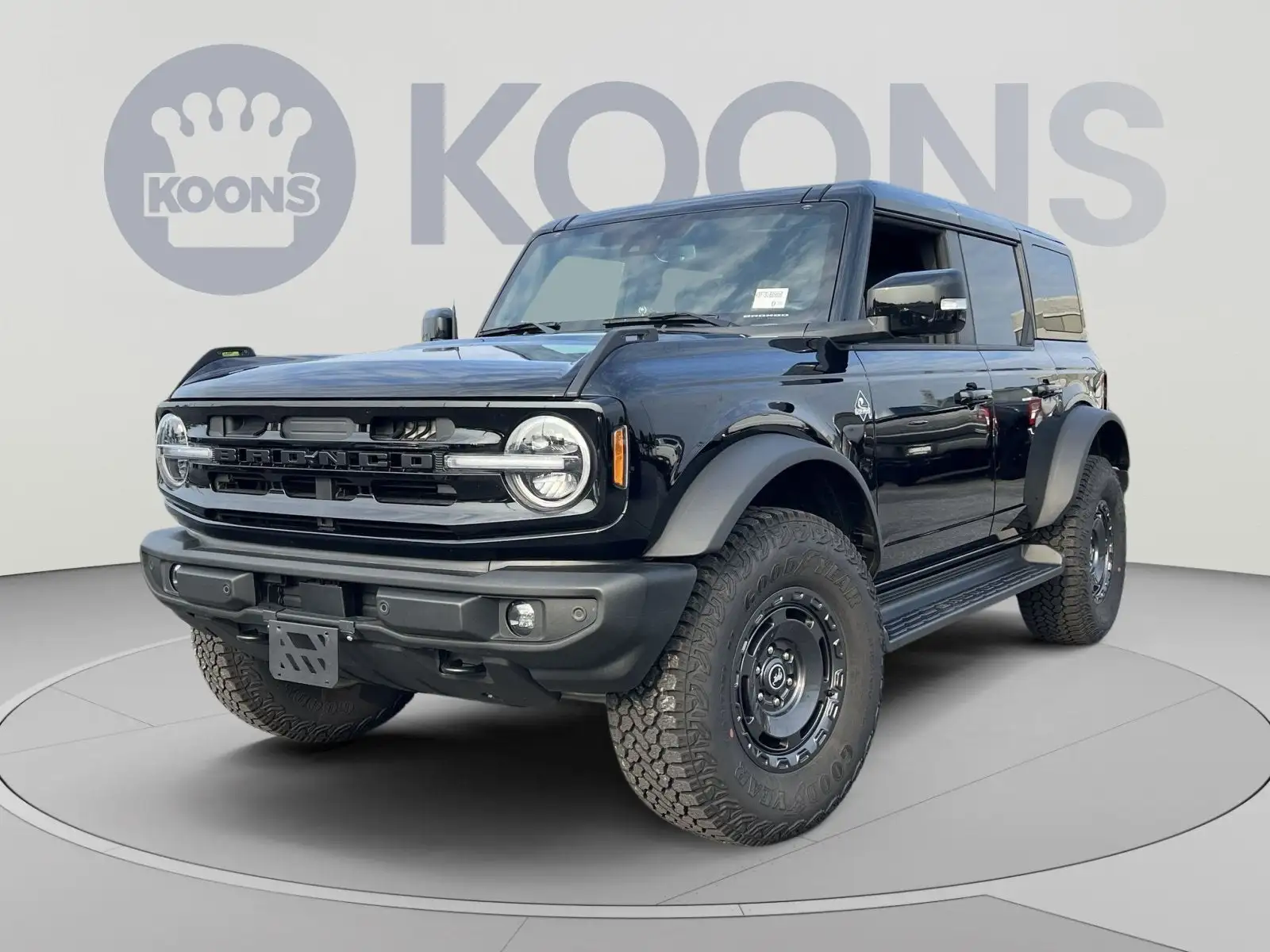 2025 Ford Bronco Outer Banks 4x4's photo