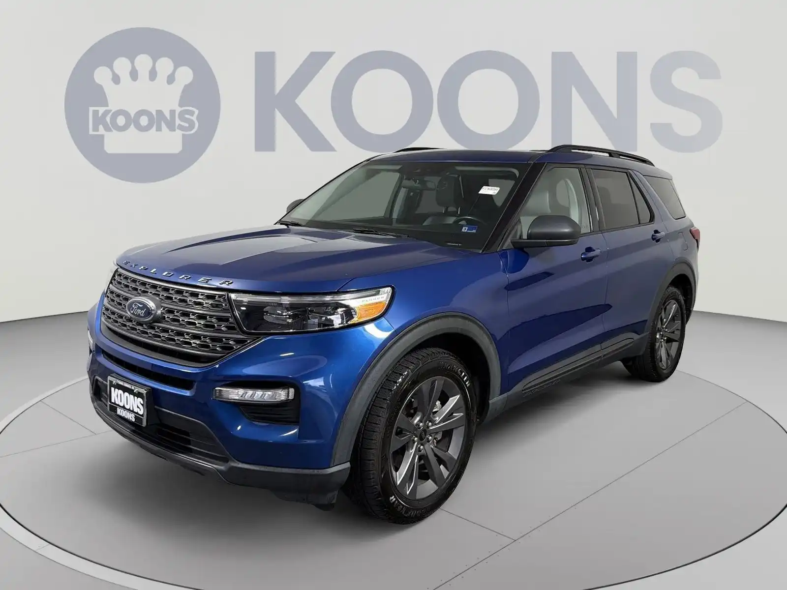 2021 Ford Explorer XLT 4WD's photo