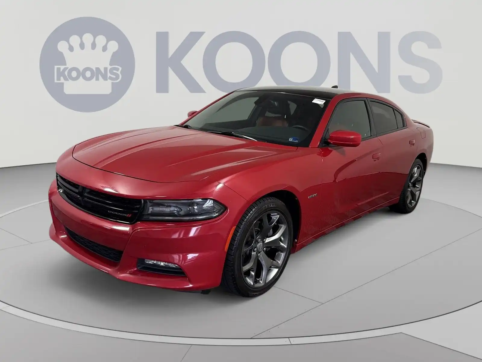2015 Dodge Charger R/T's photo