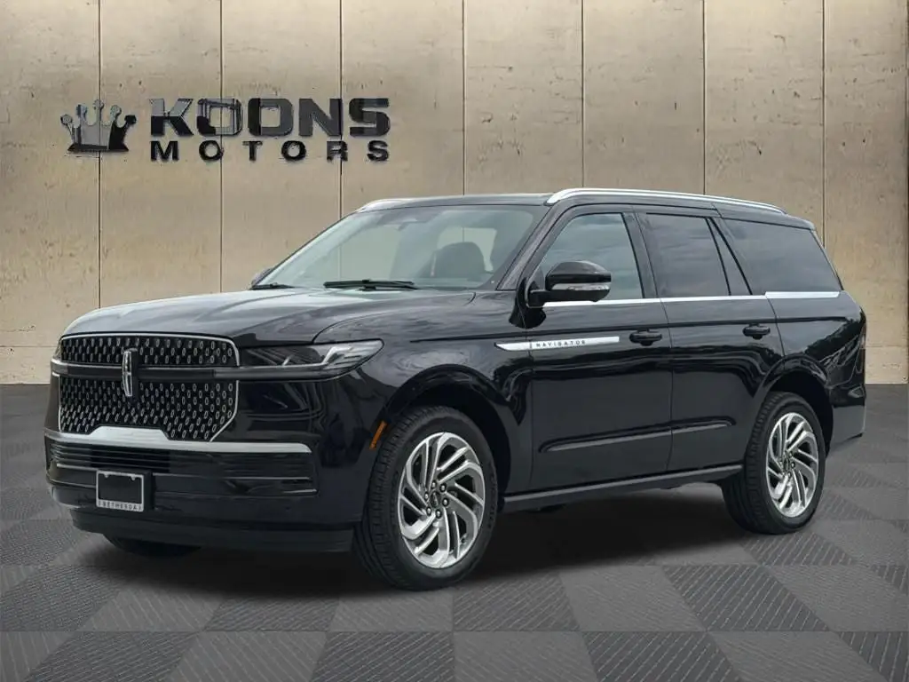 2026 Lincoln Navigator Reserve 4WD photo 1