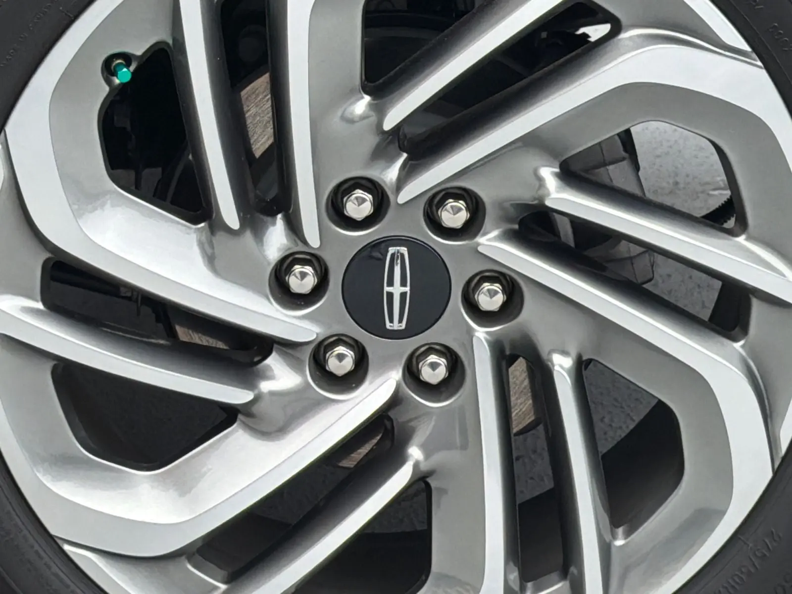 2026 Lincoln Navigator Reserve 4WD photo 5