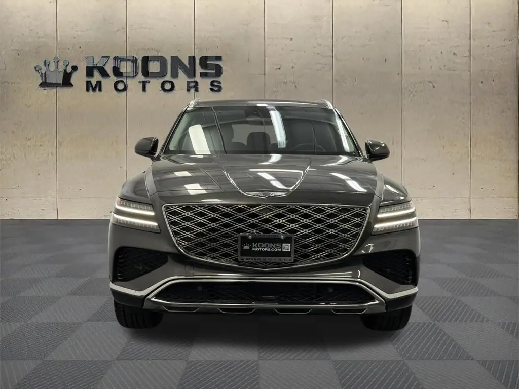 2025 Genesis GV80 2.5T Standard AWD photo 3