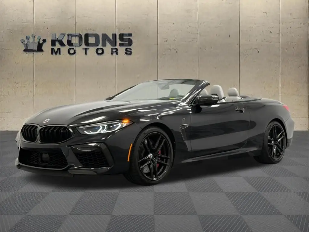 2023 BMW M8 Competition photo 1