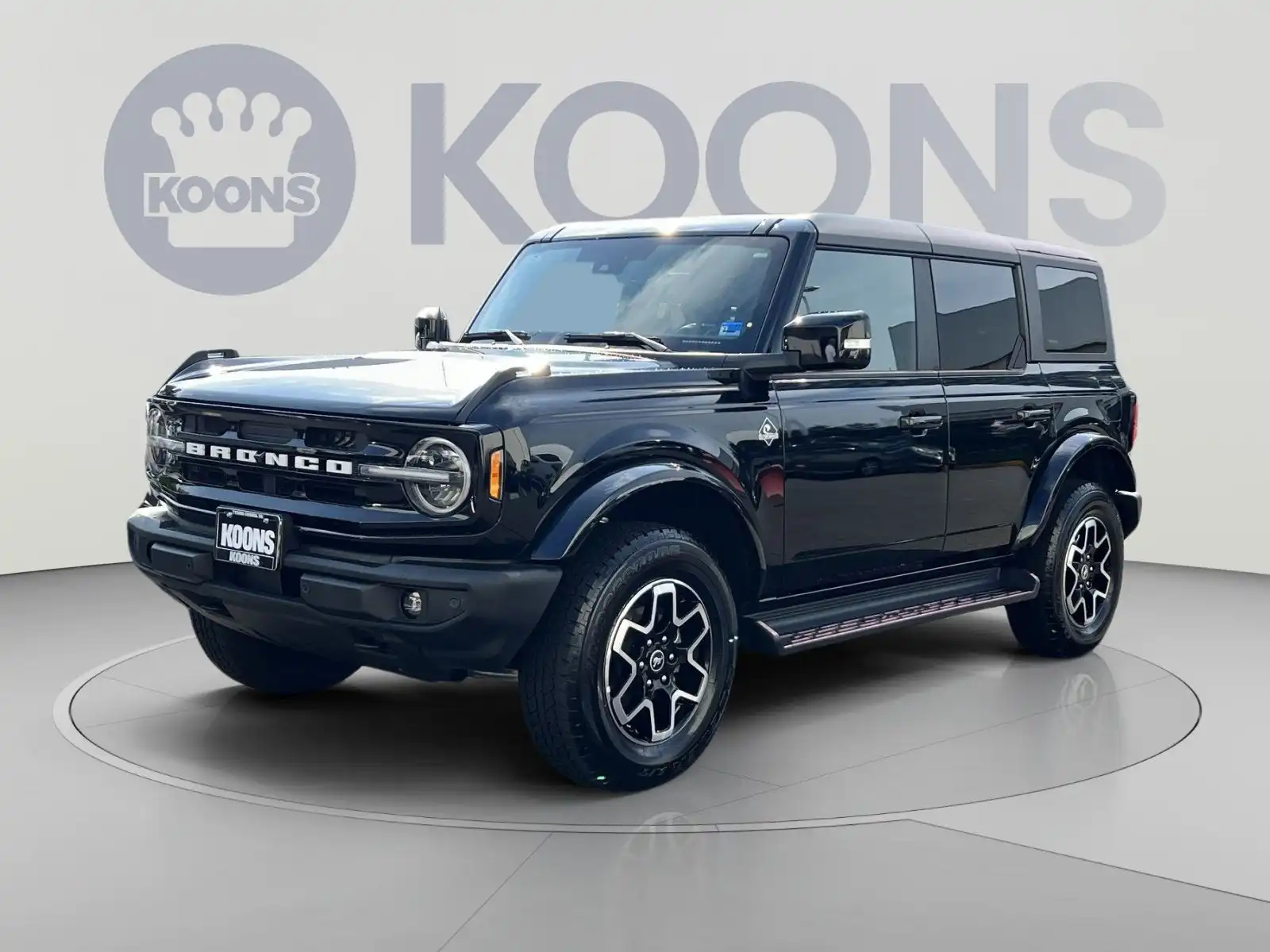 2025 Ford Bronco Outer Banks 4x4's photo