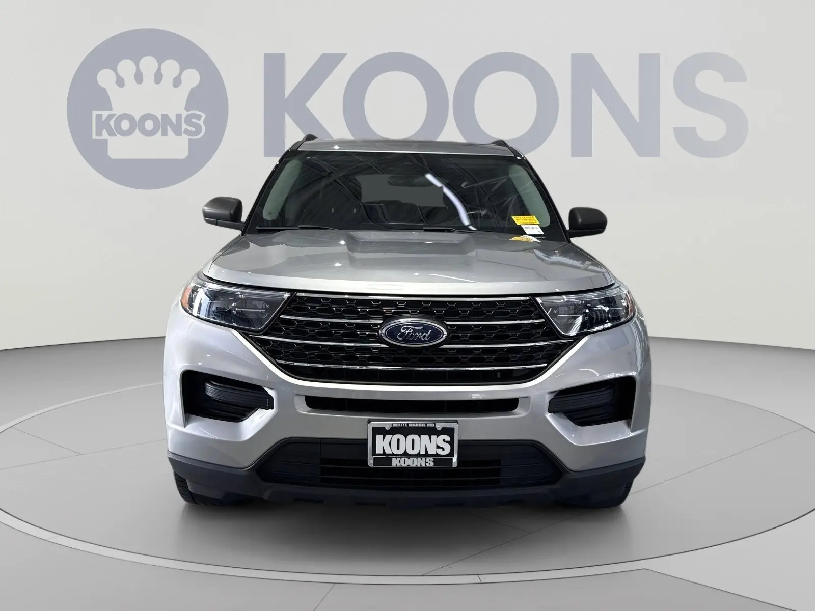 2023 Ford Explorer XLT 4WD photo 3